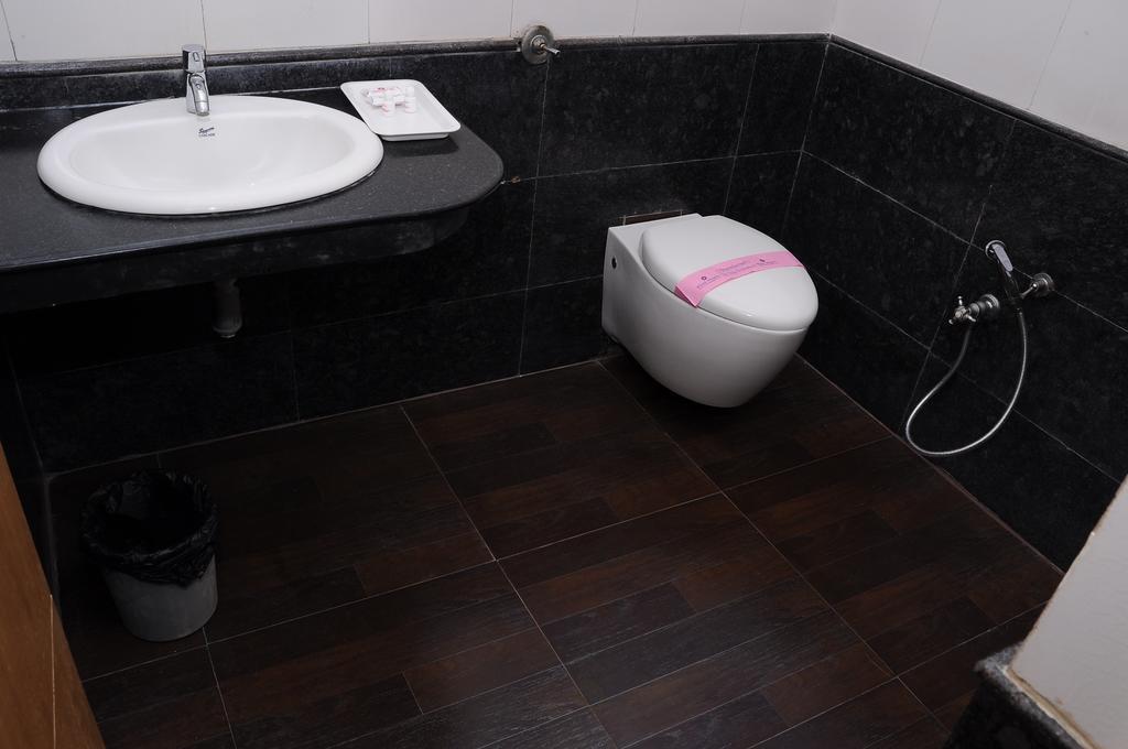 Hotel Mayas Tiruchirappalli Δωμάτιο φωτογραφία