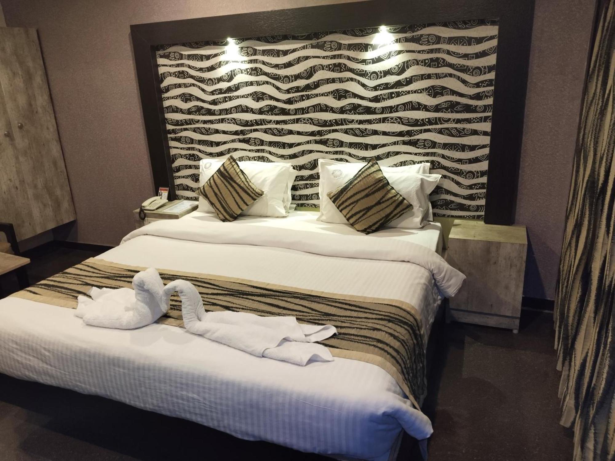 Hotel Mayas Tiruchirappalli Εξωτερικό φωτογραφία
