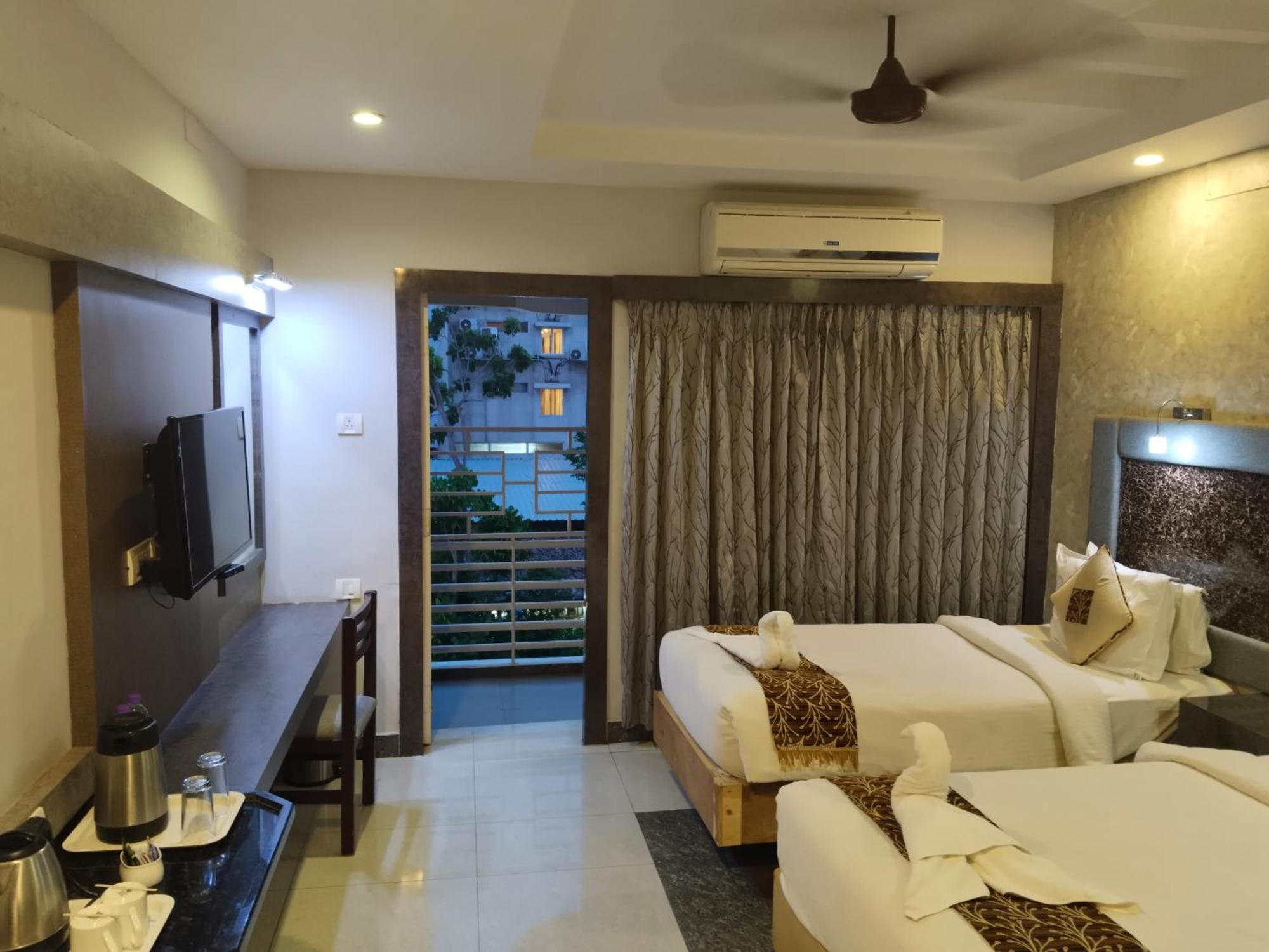 Hotel Mayas Tiruchirappalli Εξωτερικό φωτογραφία